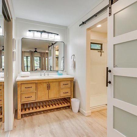Modern Hilton Head Retreat Walk To Beach And Golf! Hilton Head Island Eksteriør billede