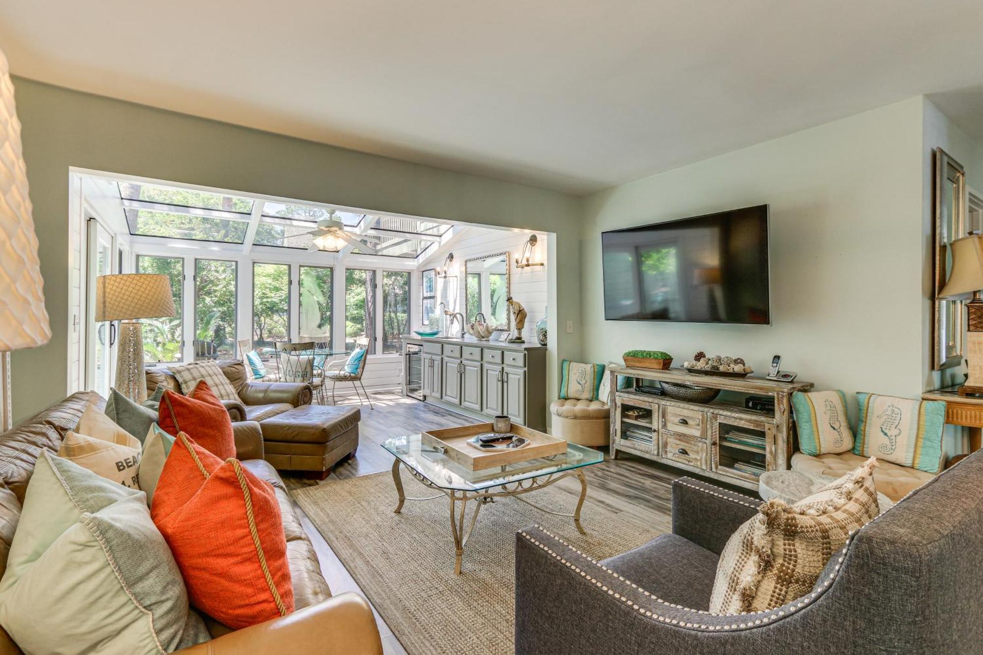 Modern Hilton Head Retreat Walk To Beach And Golf! Hilton Head Island Eksteriør billede