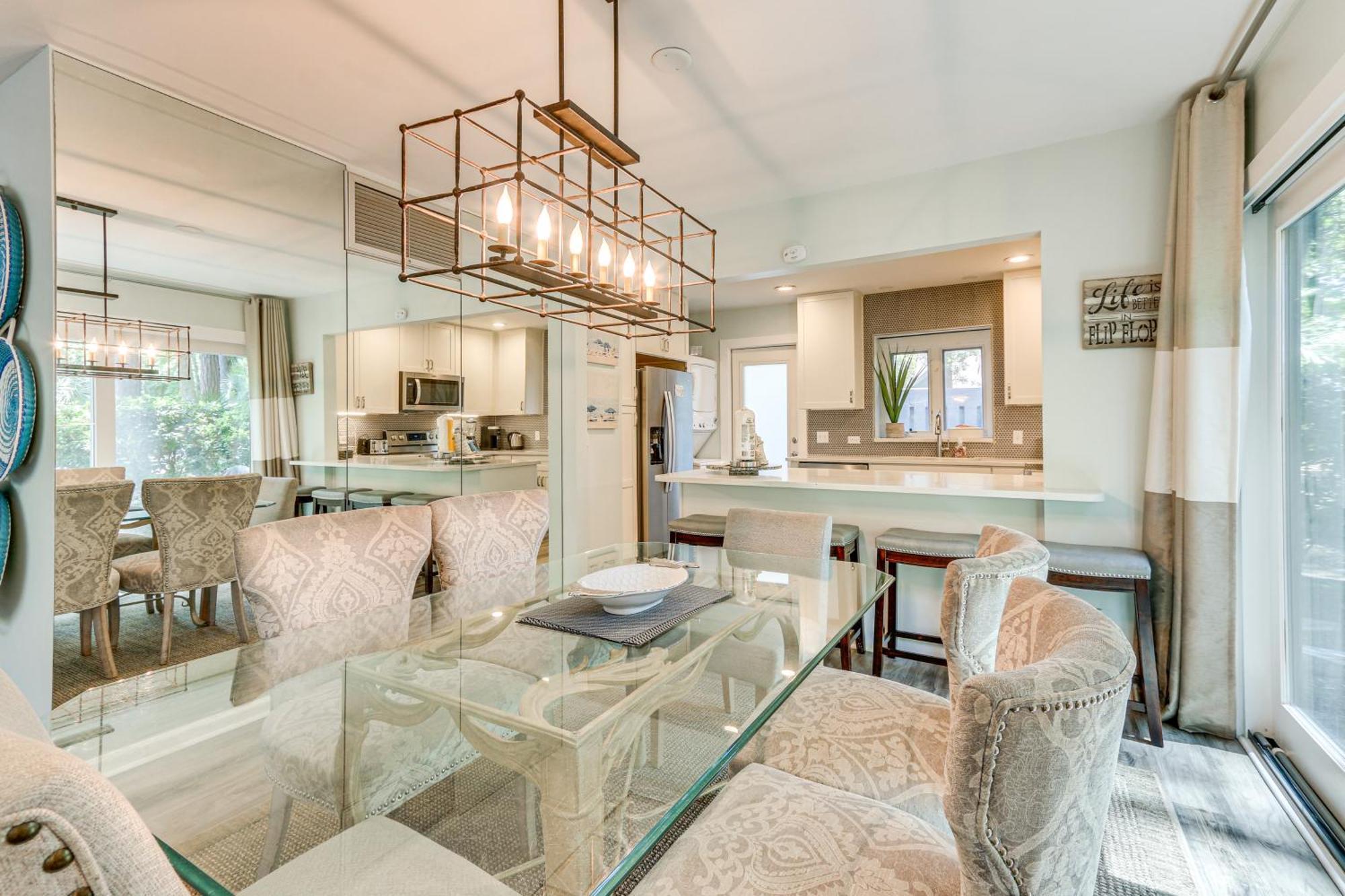Modern Hilton Head Retreat Walk To Beach And Golf! Hilton Head Island Eksteriør billede
